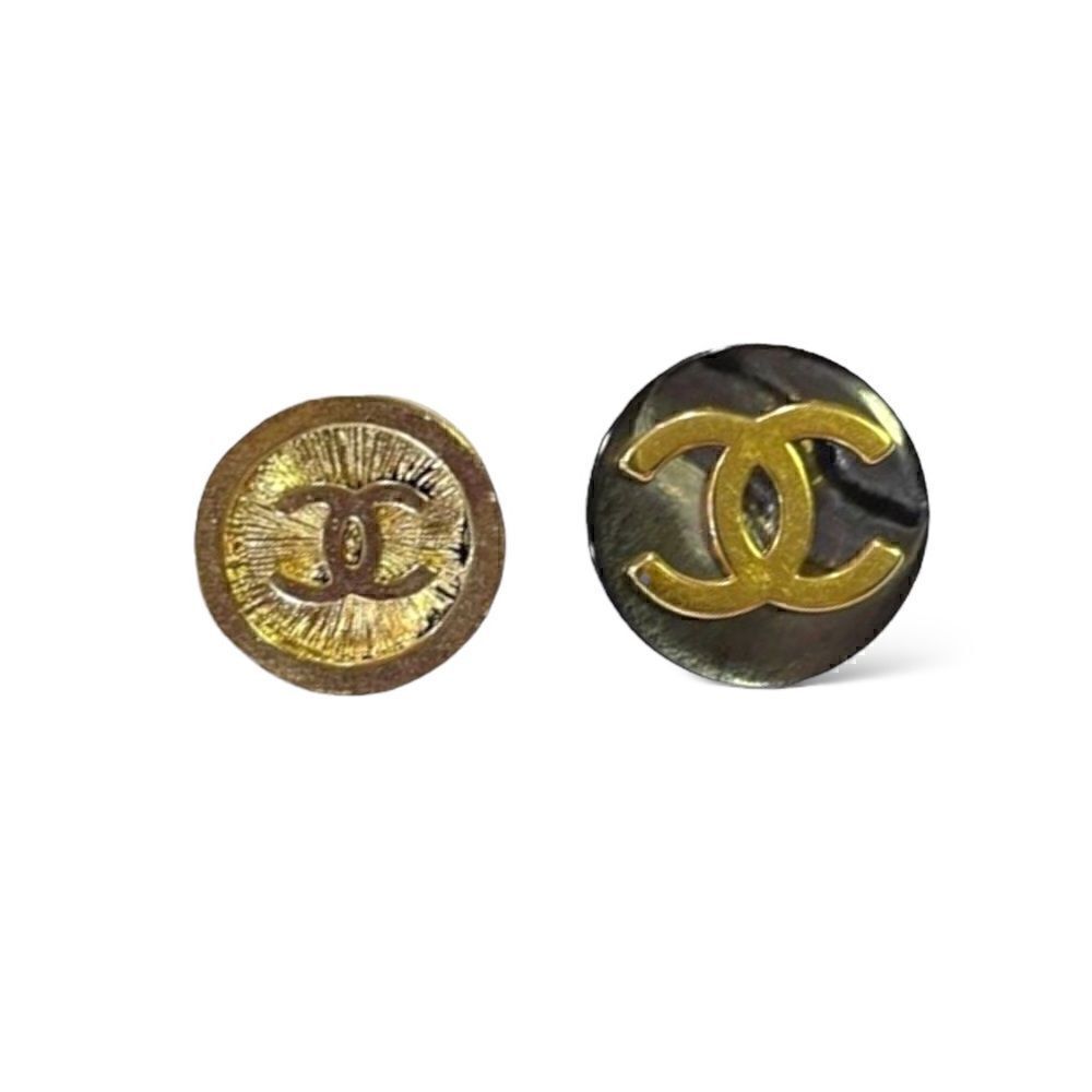 CHANEL Vintage CC Interlocking Logo Buttons (Two)